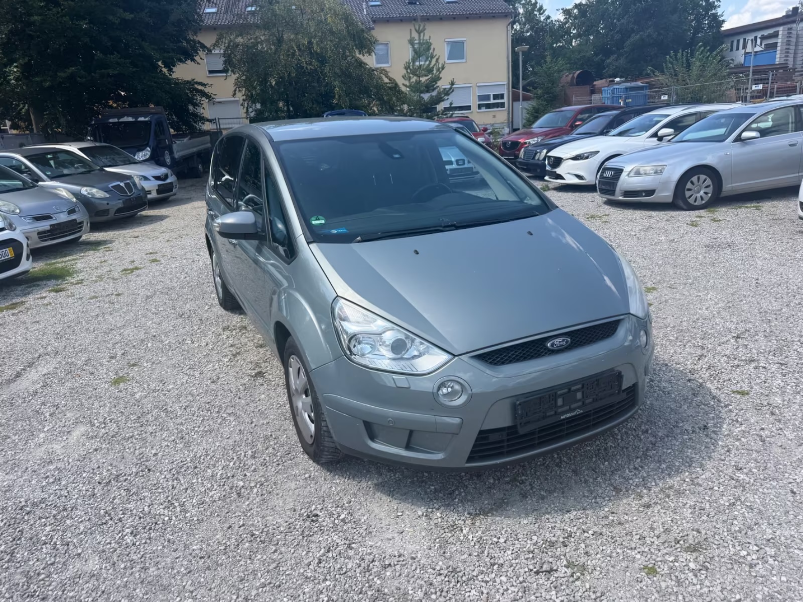Ford S-MAX Titanium Ansicht 3